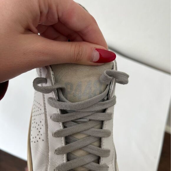P448 John Low Top Distressed Lace Up Sneakers Size EU 37 US 6.5-7 - Picture 9 of 13